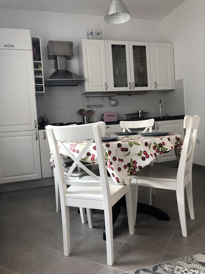 Apartment Tomas Kaštela 外观 照片